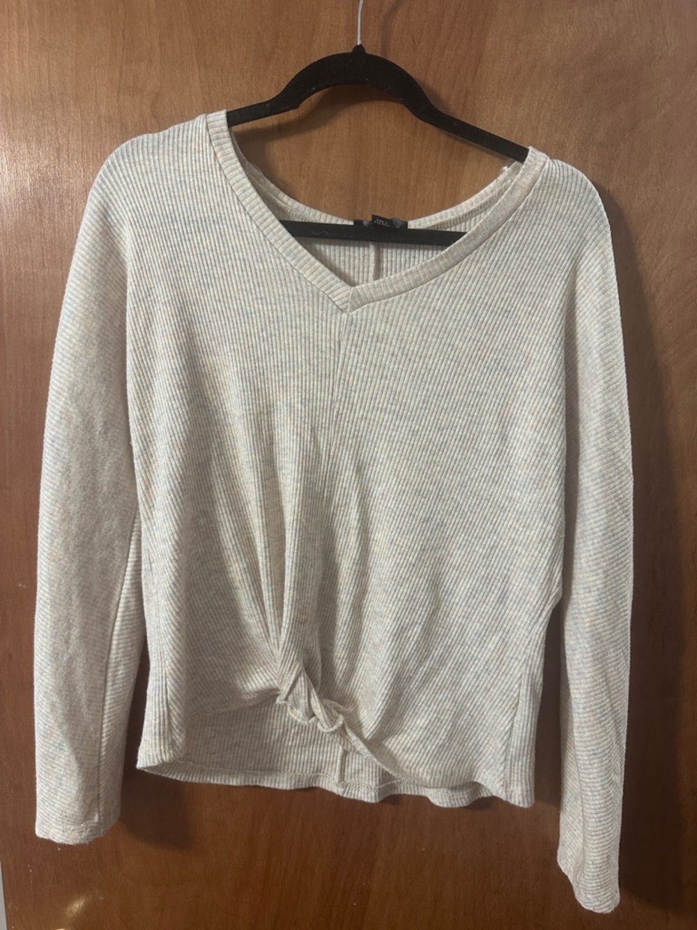 Women’s Ribbed Knot Front Top – Size L (Juniors)